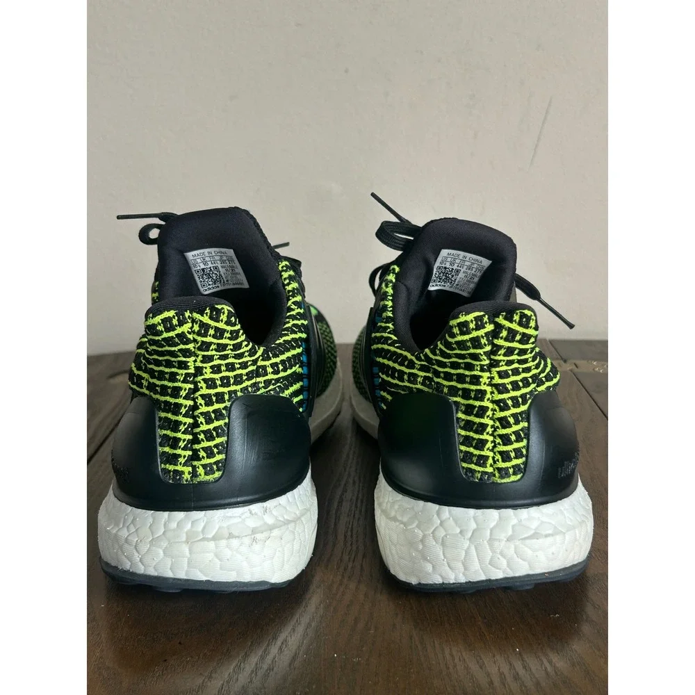 Adidas Ultra Boost 5.0 DNA GX4103 Men's‎ Running Shoes Size 10.5